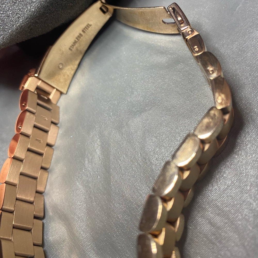Michael Kors Women MK3334 Logo Dial Watch Rose Gold Stainless Quartz New Battery - Picture 11 of 14